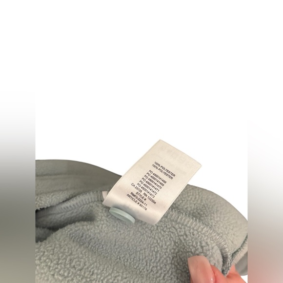 Aritzia Tna Polar Shirt Jacket - Picture 5 of 7